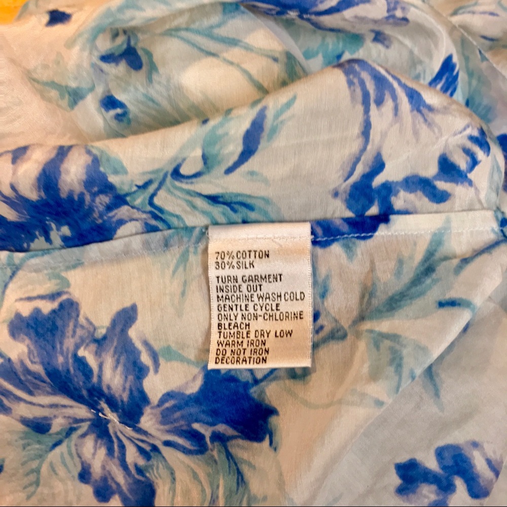 Talbots Blue Floral - Picture 5 of 5